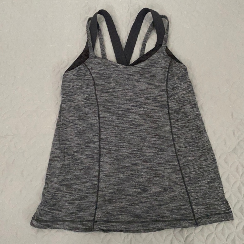 Lulu lemon tank with built in sports bra (medium)